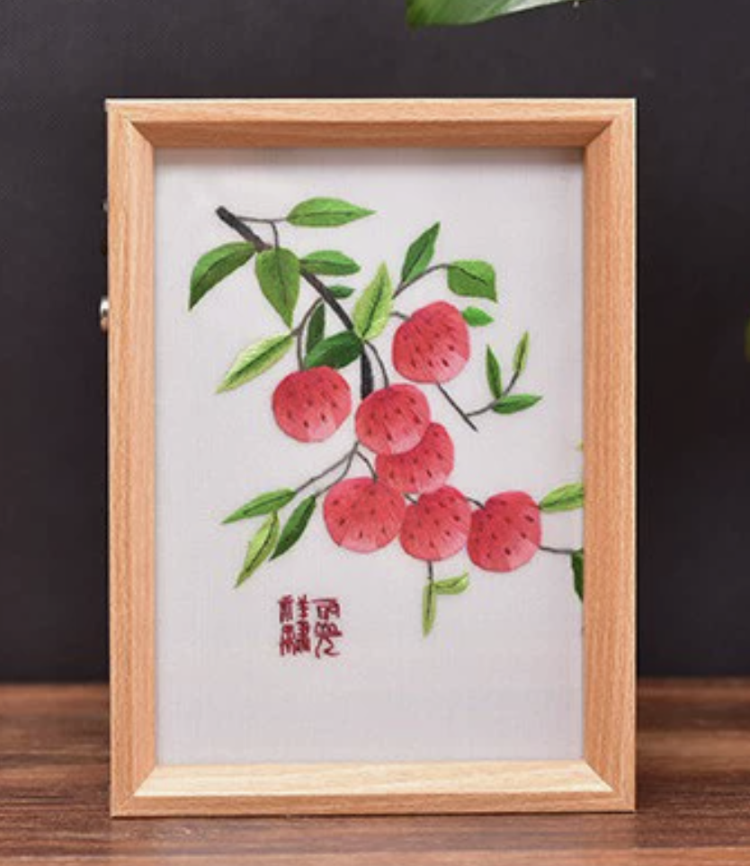 Shu Embroidery - themed Table Lamp Decoration | Authentic Chinese Intangible Heritage
